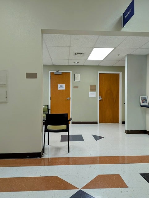 When Chest Pain Is Not a Heart Attack (And When It Is)